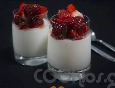 Η συνταγή της ημέρας: Πανακότα με φράουλες